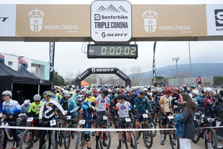Carrera de ciclismo de montaña Triple Corona MTB